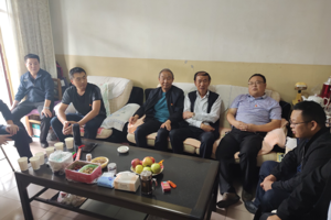 佳节慰问送真情 浓浓关怀暖人心