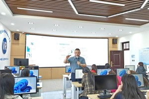 机械工程学院举办“女大学生冲突的自我应对策略”专题讲座